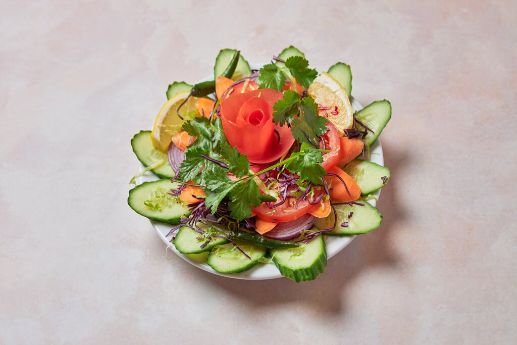 11. Intialainen salaatti / Indian salad